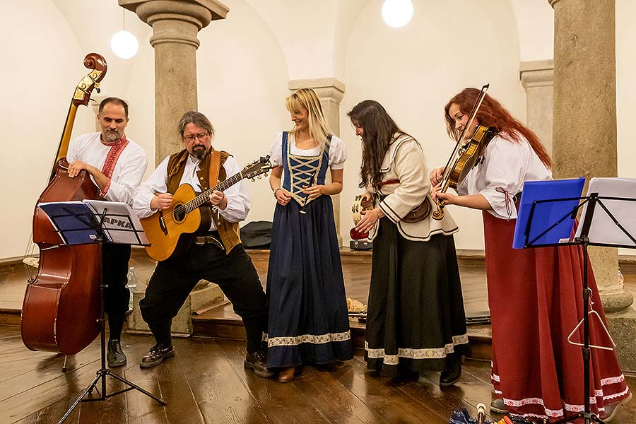 Kapka - traditionelles Weihnachtskonzert der Krumauer Folkband 15.12.2019