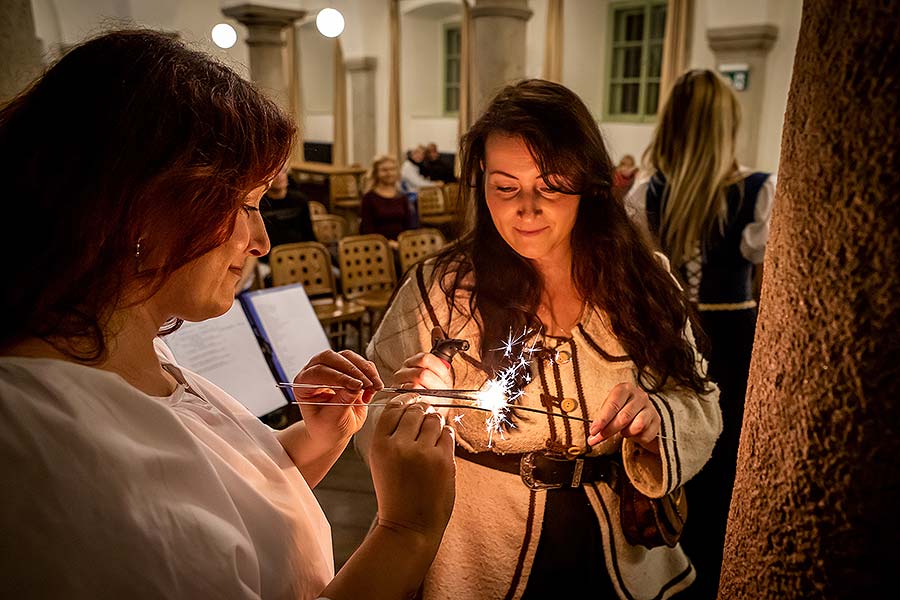 Kapka - Traditional Christmas concert of local folk band in Český Krumlov 15.12.2019