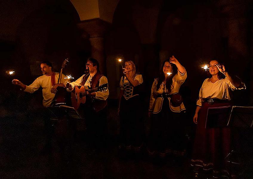 Kapka - traditionelles Weihnachtskonzert der Krumauer Folkband 15.12.2019