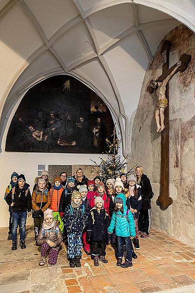 4. Adventssamstag in den Klöstern und Verteilung des Bethlehemslichts in Český Krumlov 21.12.2019