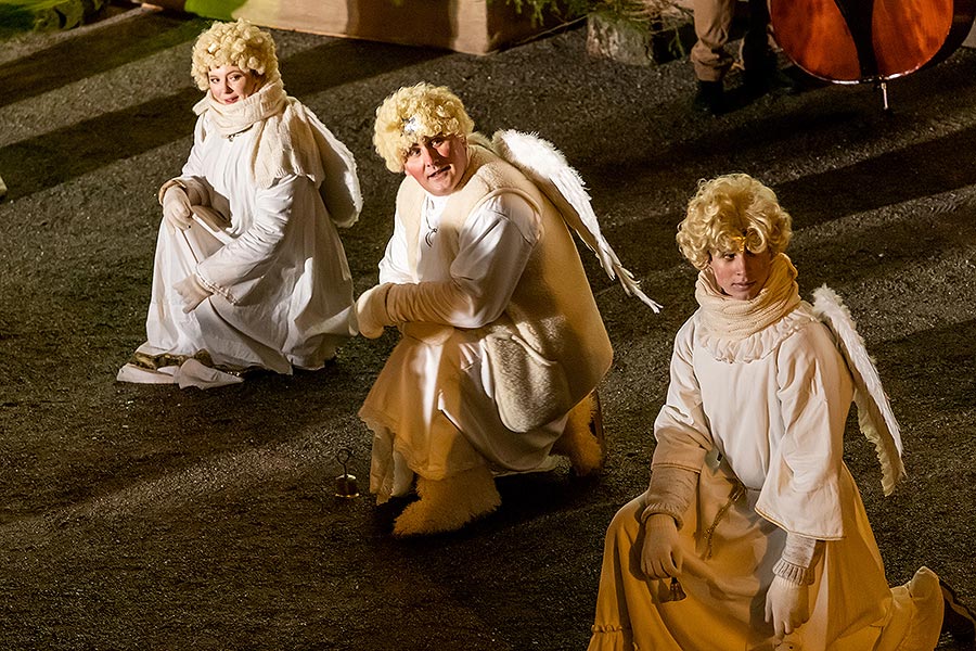 Live Nativity Scene in Český Krumlov 23.12.2019