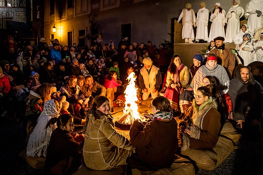 Live Nativity Scene in Český Krumlov 23.12.2019