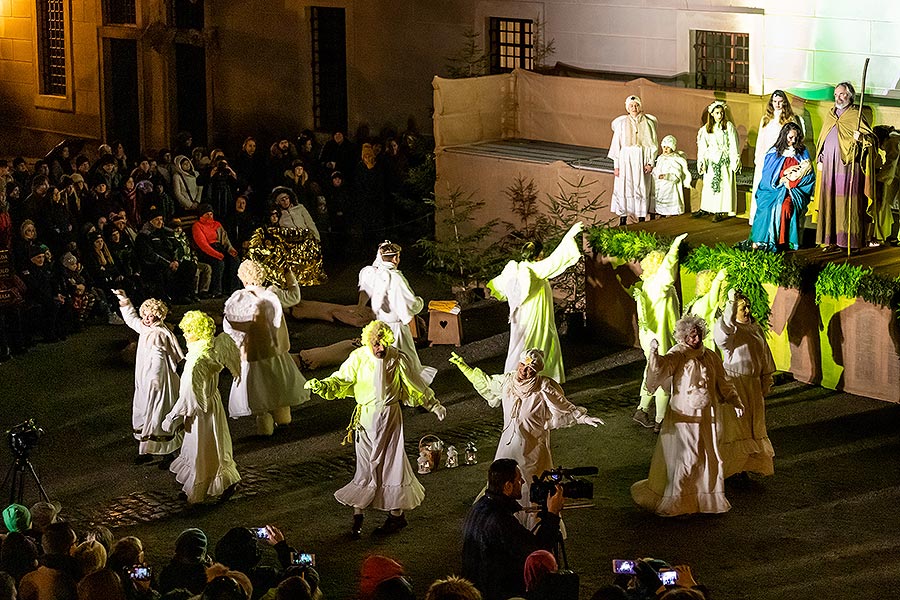 Live Nativity Scene in Český Krumlov 23.12.2019