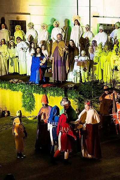 Live Nativity Scene in Český Krumlov 23.12.2019