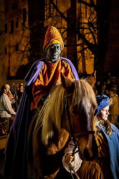 Live Nativity Scene in Český Krumlov 23.12.2019