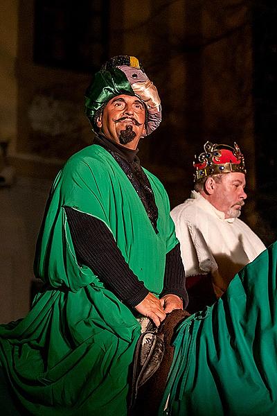 Live Nativity Scene in Český Krumlov 23.12.2019