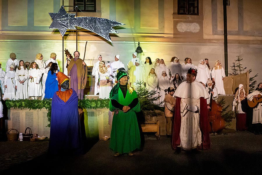 Live Nativity Scene in Český Krumlov 23.12.2019