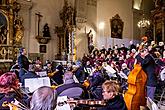 Konzert in der Klosterkirche - Streichorchester Český Krumlov, Krumauer Kammerorchester und Gemischter Sängerchor Perchta - „Hej Mistře!“ Böhmische Hirtenmesse J. J. Rybas in Český Krumlov 26.12.2019, Foto: Lubor Mrázek