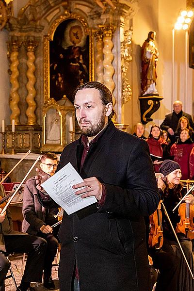 Koncert v klášterním kostele - Smyčcový orchestr Český Krumlov, Krumlovský komorní orchestr a Smíšený pěvecký sbor Perchta - „Hej Mistře!“ Česká mše vánoční J. J. Ryby v Českém Krumlově 26.12.2019
