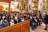 Konzert in der Klosterkirche - Streichorchester Český Krumlov, Krumauer Kammerorchester und Gemischter Sängerchor Perchta - „Hej Mistře!“ Böhmische Hirtenmesse J. J. Rybas in Český Krumlov 26.12.2019, Foto: Lubor Mrázek