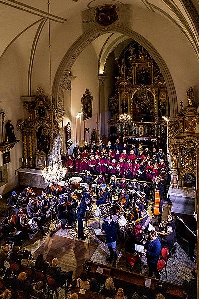 Concert at the Monastery Church - Český Krumlov String Orchestra, Krumlov Chamber Orchestra and Mixed Singing Choir Perchta – “Hej Mistře!” – Bohemian Christmas Mass by J. J. Ryba in Český Krumlov 26.12.2019