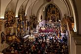 Konzert in der Klosterkirche - Streichorchester Český Krumlov, Krumauer Kammerorchester und Gemischter Sängerchor Perchta - „Hej Mistře!“ Böhmische Hirtenmesse J. J. Rybas in Český Krumlov 26.12.2019, Foto: Lubor Mrázek