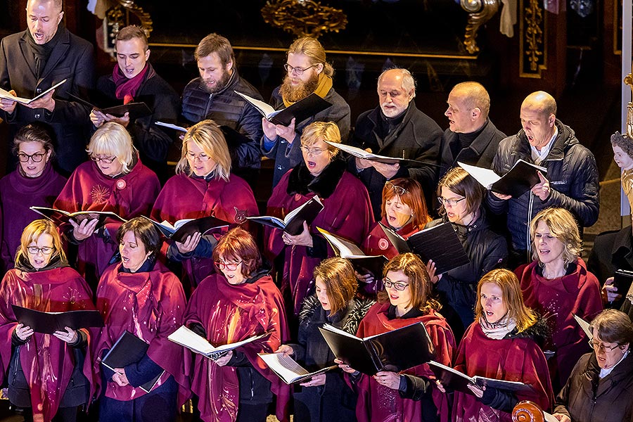 Koncert v klášterním kostele - Smyčcový orchestr Český Krumlov, Krumlovský komorní orchestr a Smíšený pěvecký sbor Perchta - „Hej Mistře!“ Česká mše vánoční J. J. Ryby v Českém Krumlově 26.12.2019