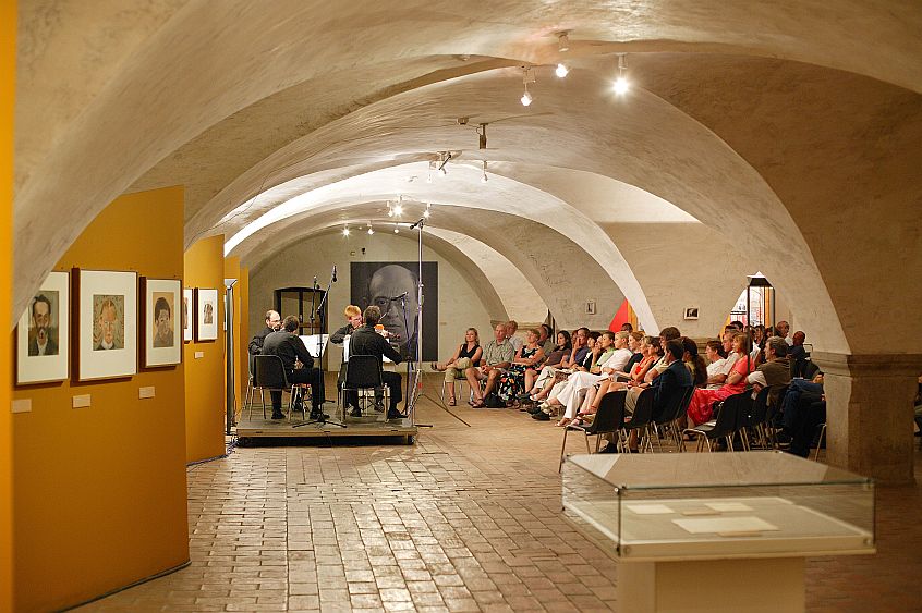 5. August 2004 - Quartett Appolon - die Musik von Arnold Schönberg, Egon Schiele Art Centrum,Internationales Musikfestival Český Krumlov, Bildsquelle: © Auviex s.r.o., Foto: Libor Sváček