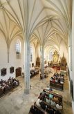 8. August 2004 - Schola Gregoriana Pragensis, Pfarrkirche von Kájov, Internationales Musikfestival Český Krumlov, Bildsquelle: © Auviex s.r.o., Foto: Libor Sváček 