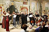 27. srpna 2004 - Slovenský komorní orchester, Mezinárodní hudební festival Český Krumlov, zdroj: © Auviex s.r.o., foto: Libor Sváček 