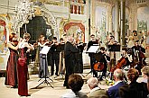 27. August 2004 - Slowakisches Kammerorchester, Internationales Musikfestival Český Krumlov, Bildsquelle: © Auviex s.r.o., Foto: Libor Sváček 