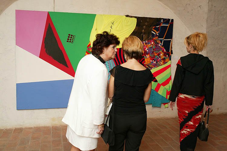 Vernissage der Ausstellung der Werke von Milan Knížák im Egon Schiele Art Centrum Český Krumlov, 4. September 2004, Foto: Libor Sváček