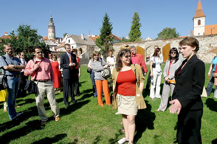 Český Krumlov je na kongresy a incentivu připraven, inspekční cesta agentury CzechTourism, 7. září 2004, foto: © Lubor Mrázek