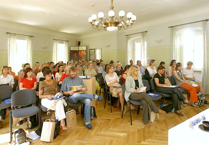 Český Krumlov je na kongresy a incentivu připraven, inspekční cesta agentury CzechTourism, 7. září 2004, foto: © Lubor Mrázek