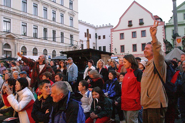 St.-Wenzels-Fest 2004 - Kultur und Erlebnisse im Stadtzentrum, Foto: © Lubor Mrázek