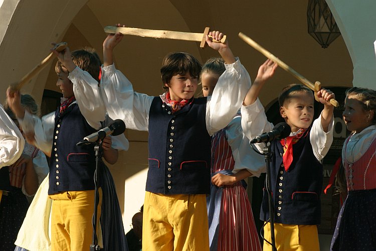 St.-Wenzels-Fest 2004 - Kultur und Erlebnisse im Stadtzentrum, Foto: © Lubor Mrázek