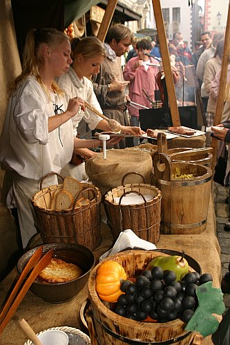 Staročeská krčma, Svatováclavské slavnosti 2004, foto: © Lubor Mrázek
