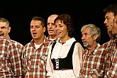 Večer s folklórem - Jitřenka Český Krumlov, Folklórní soubor Růže Český Krumlov, Corro Monte Zugna Roveretto (Itálie), Svatováclavské slavnosti 2004, foto: © Lubor Mrázek 