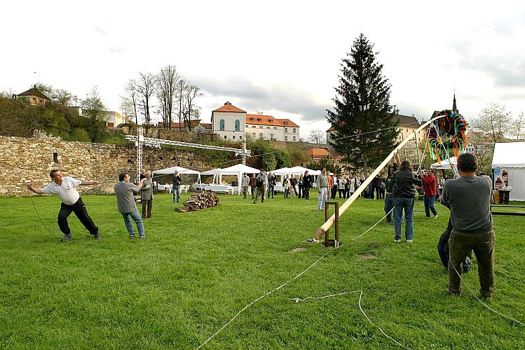 Rej čarodějnic 30.4.2005, foto: © 2005 Lubor Mrázek