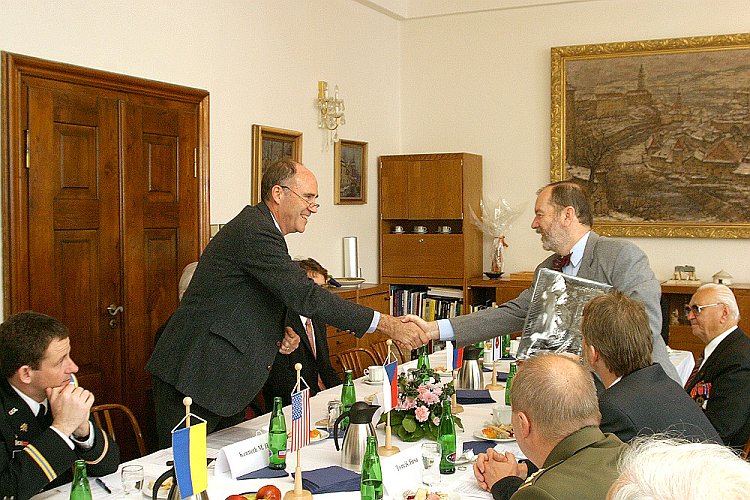 Zahájení oslav 60. výročí konce 2. světové války v regionu Český Krumlov, foto: © Lubor Mrázek