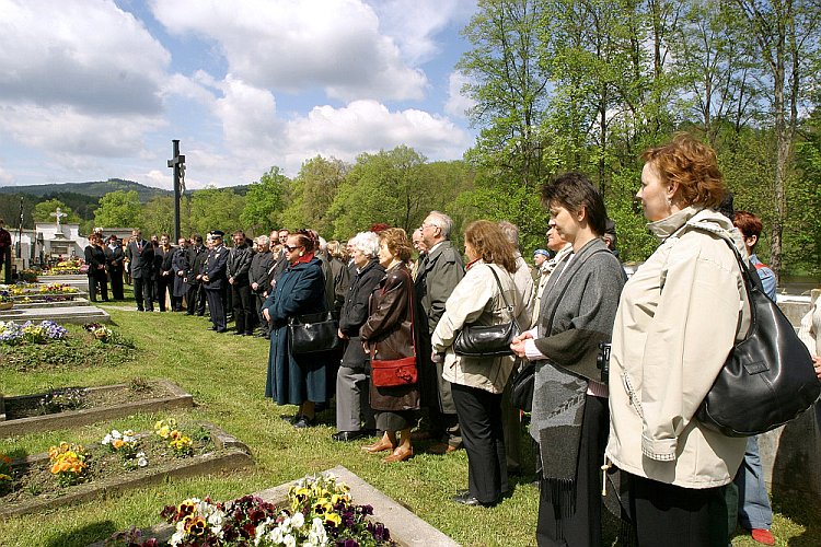 Pietní akt ve Zlaté Koruně, oslavy 60. výročí konce 2. světové války v regionu Český Krumlov, foto: © Lubor Mrázek