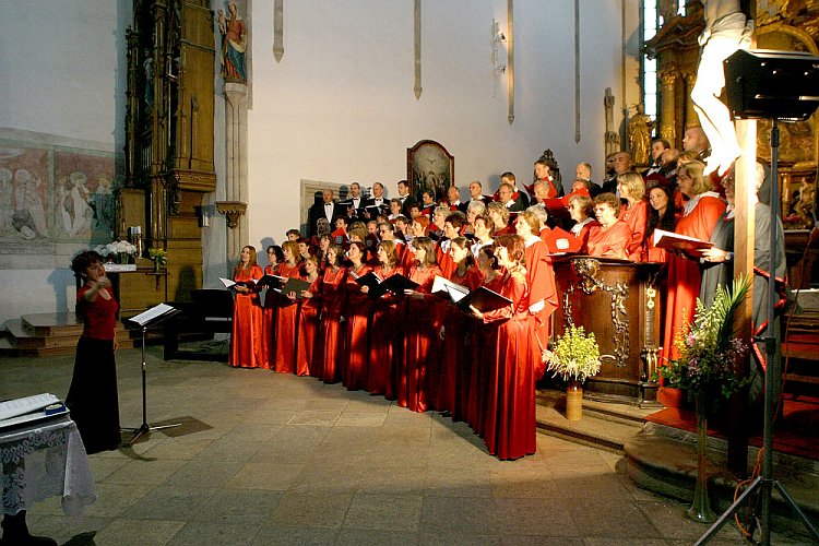 Slavnosti pětilisté růže 2005, 17. - 19. června 2005 - divadlo a hudba, foto: © Lubor Mrázek