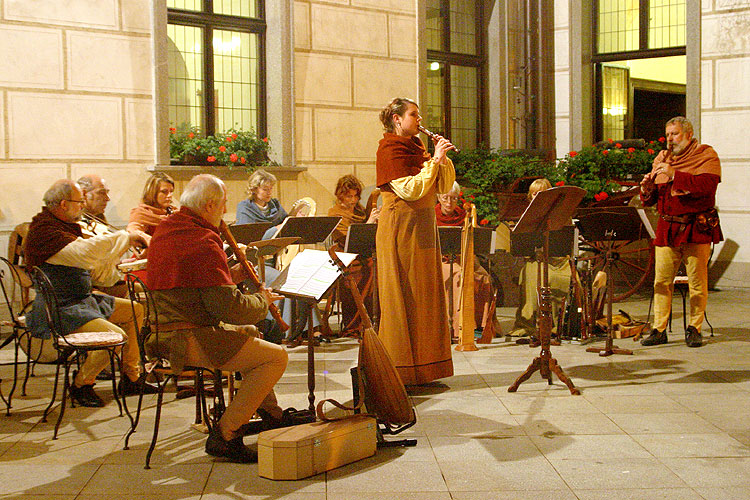 Chairé, 2nd July 2005, Festival of Chamber Music Český Krumlov, photo: © Lubor Mrázek