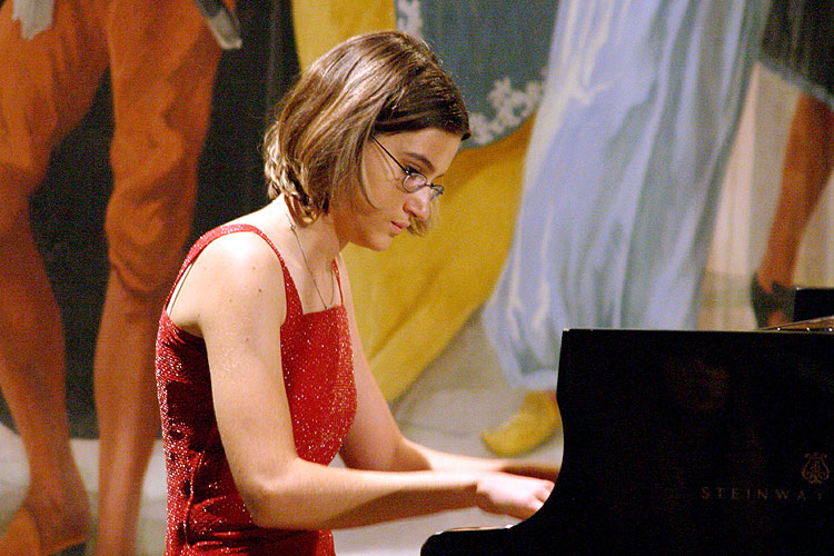 Miroslav Kejmar and String Orchestra of Český Krumlov, 5th July 2005, Festival of Chamber Music Český Krumlov, photo: © Lubor Mrázek