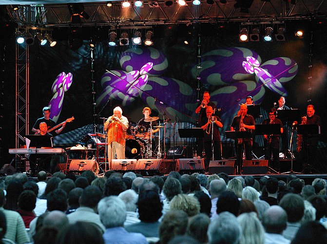 Maynard Ferguson (Kanada), 30. Juli 2005, Internationales Musikfestival Český Krumlov, Bildsquelle: © Auviex s.r.o., Foto: Libor Sváček