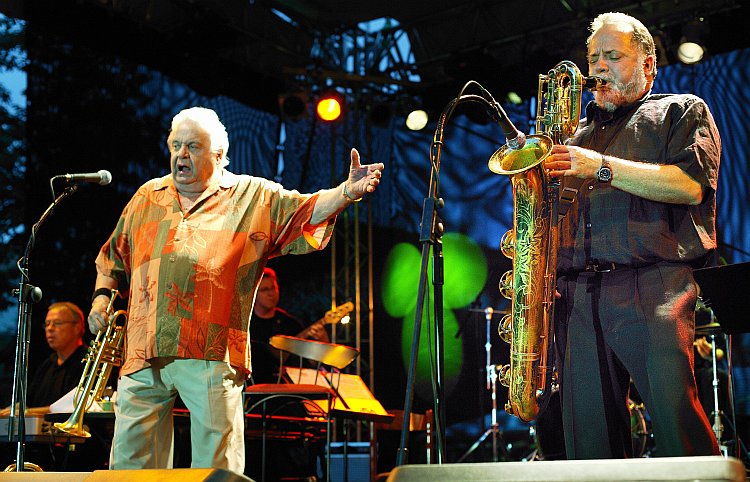 Maynard Ferguson (Kanada), 30. Juli 2005, Internationales Musikfestival Český Krumlov, Bildsquelle: © Auviex s.r.o., Foto: Libor Sváček