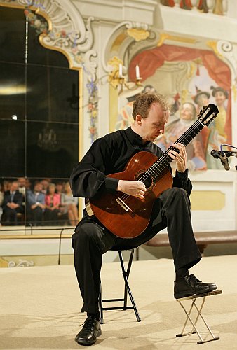 Paolo Pegoraro (Italy), Guitar Recital, 19th August 2005, International Music Festival Český Krumlov, source: © Auviex s.r.o., photo: Libor Sváček