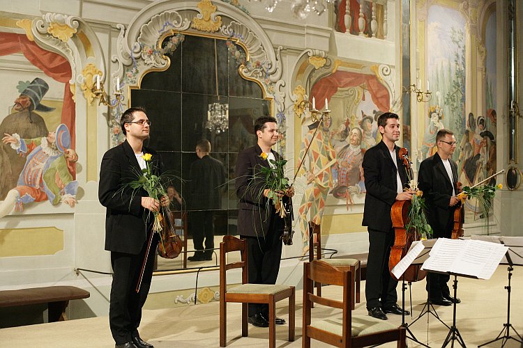 Streich- Quartett Epoque, 25. August 2005, Internationales Musikfestival Český Krumlov, Bildsquelle: © Auviex s.r.o., Foto: Libor Sváček