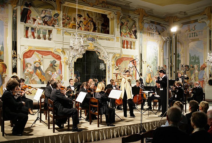 Magali Mosnier (Francie) - flétna, vítězka Musikwettbewerb der Ard, 26. srpna 2005, Mezinárodní hudební festival Český Krumlov, zdroj: © Auviex s.r.o., foto: Libor Sváček