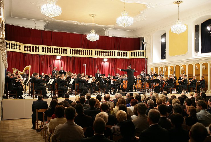 Nikolaj Rimskij-Korsakov: Spanish Capriccio, 27. August 2005, Internationales Musikfestival Český Krumlov, Bildsquelle: © Auviex s.r.o., Foto: Libor Sváček