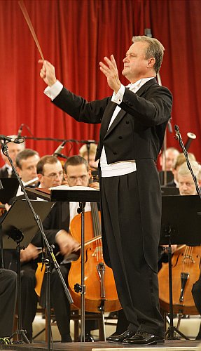 Nikolaj Rimskij-Korsakov: Španělské capriccio, 27. srpna 2005, Mezinárodní hudební festival Český Krumlov, zdroj: © Auviex s.r.o., foto: Libor Sváček