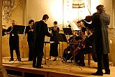 Czech Moravian Virtuosi, 13. srpna 2005, Královský hudební festival Zlatá Koruna, foto: © Lubor Mrázek 