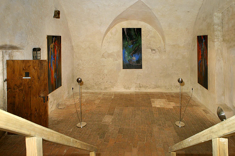 Ausstellung von Karel Hrubeš im Kloster in Zlatá Koruna, 2. August 2005, Foto: © Lubor Mrázek