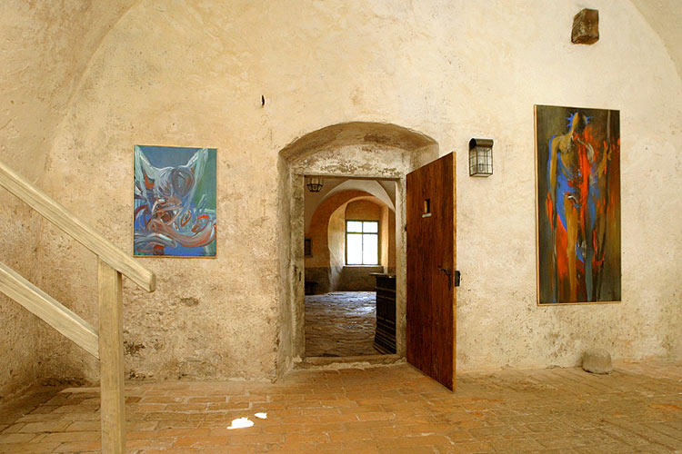 Ausstellung von Karel Hrubeš im Kloster in Zlatá Koruna, 2. August 2005, Foto: © Lubor Mrázek