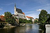 Pohled na kostel sv. Víta nad řekou Vltavou, Den s handicapem - Den bez bariér Český Krumlov, 10. září 2005, foto: © Lubor Mrázek 