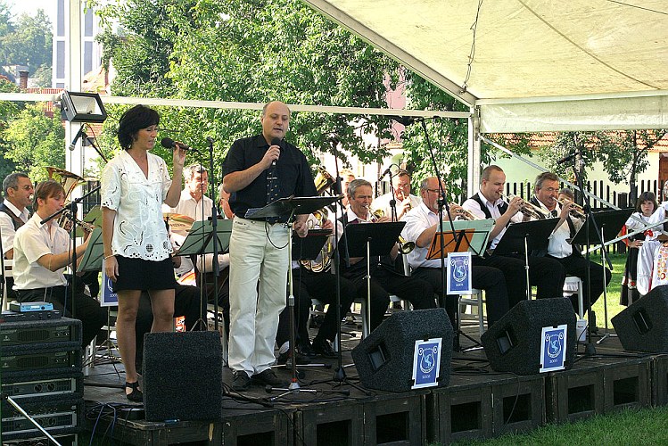 Program v Pivovarské zahradě, Svatováclavské slavností 2005 v Českém Krumlově, foto: © Lubor Mrázek