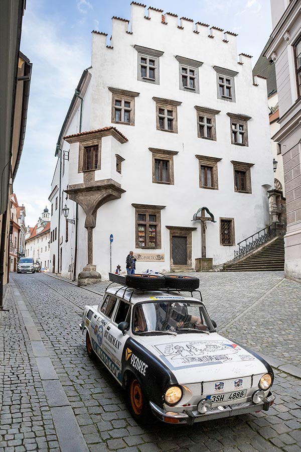 Zahájení cesty na počest velkého náčelníka Okimy - Miloslava Stingla, Český Krumlov 19.5.2020