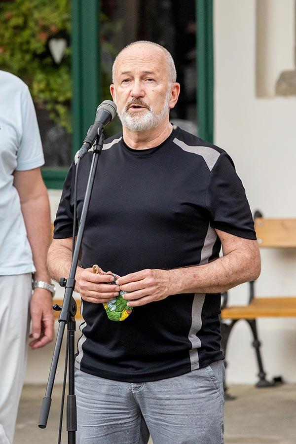 Zahájení cesty na počest velkého náčelníka Okimy - Miloslava Stingla, Český Krumlov 19.5.2020