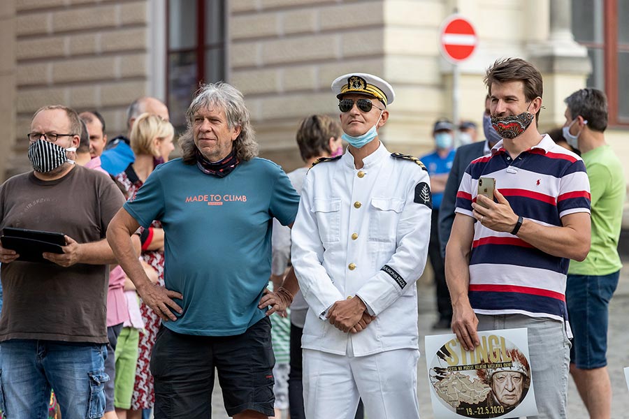 Zahájení cesty na počest velkého náčelníka Okimy - Miloslava Stingla, Český Krumlov 19.5.2020