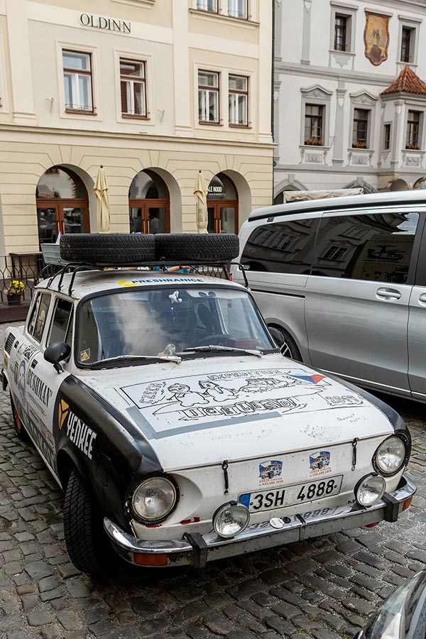 Zahájení cesty na počest velkého náčelníka Okimy - Miloslava Stingla, Český Krumlov 19.5.2020